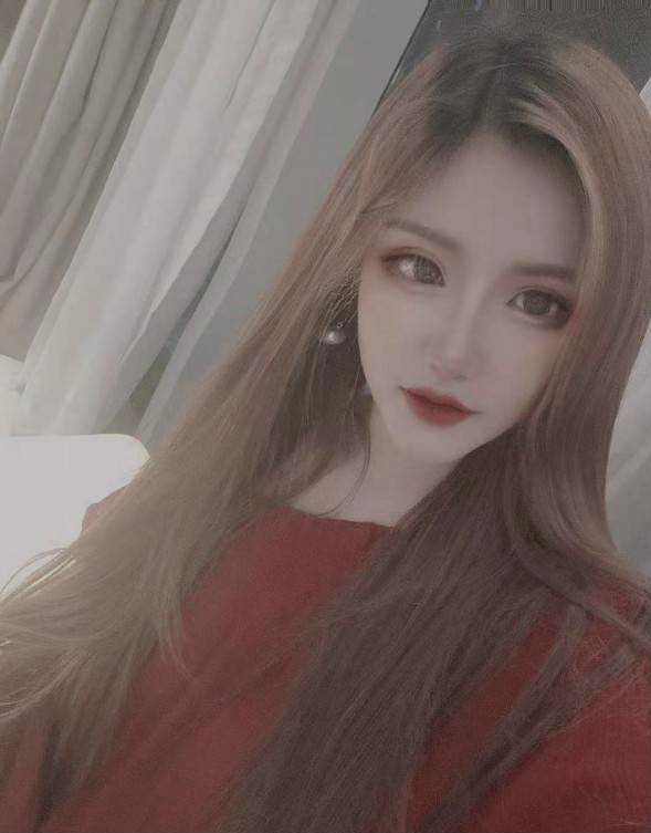 育新地铁站晨晨 年轻水嫩的小MM